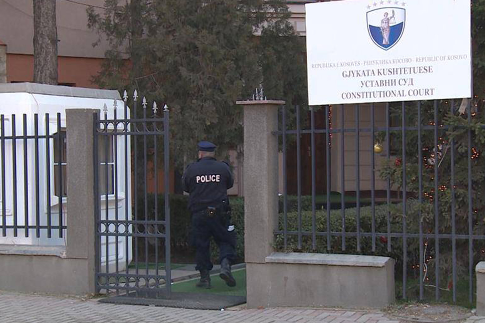 Vetëvendosja e dërgon në Kushtetuese dekretin e Osmanit