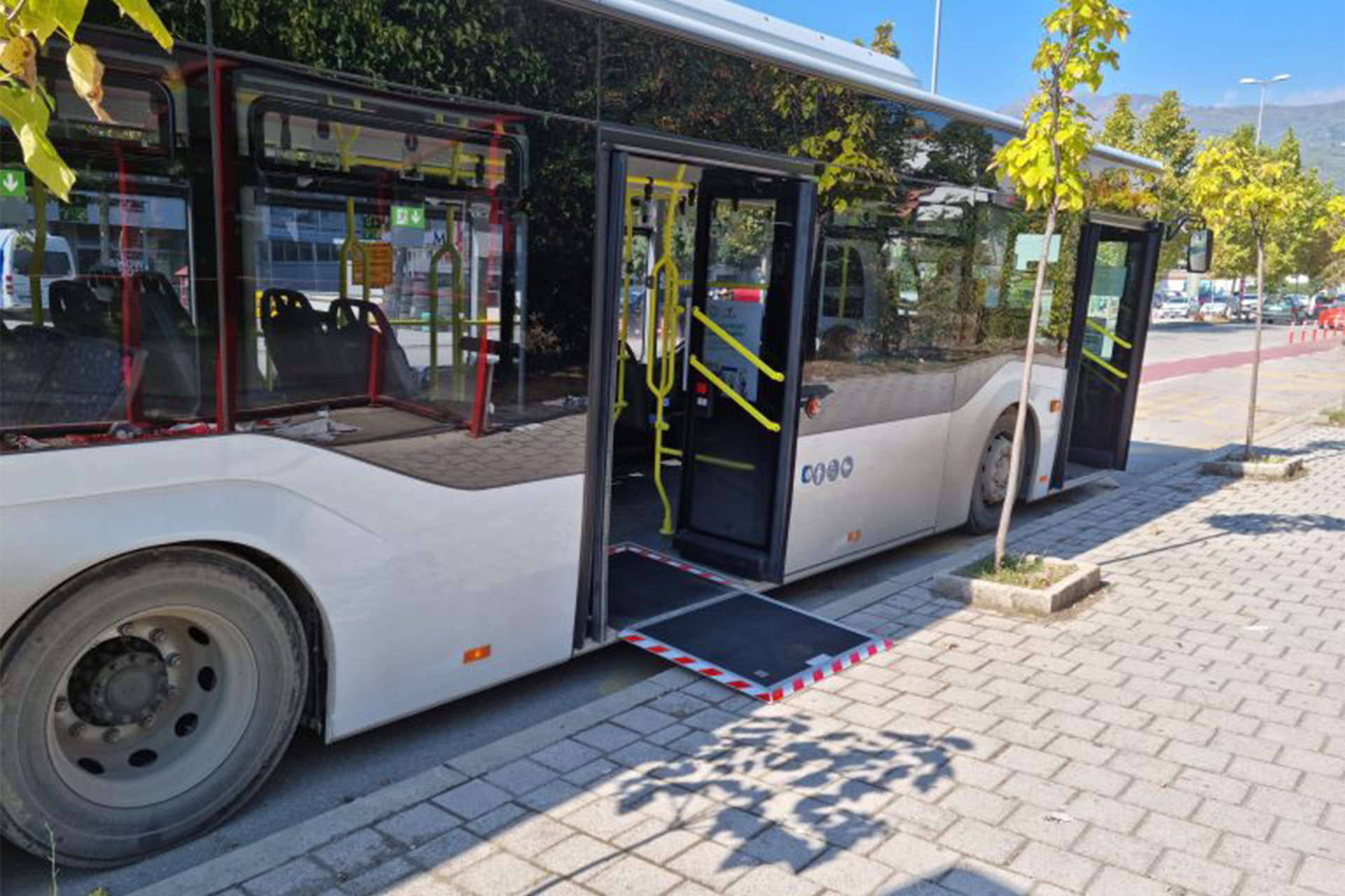 Transporti publik në Tetovë vihet në pikëpyetje  shkak kufizimet për furnizim me naftë