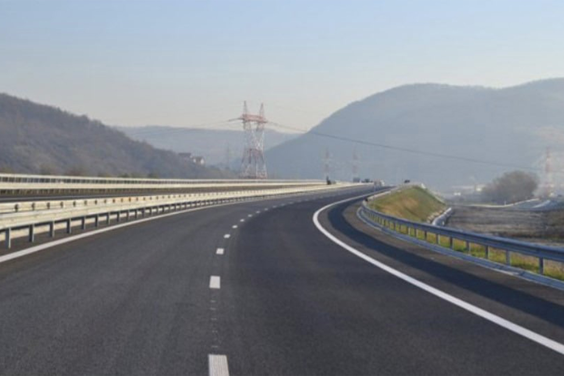 Korridori 8 me vonesa dhe sfida të vazhdueshme 