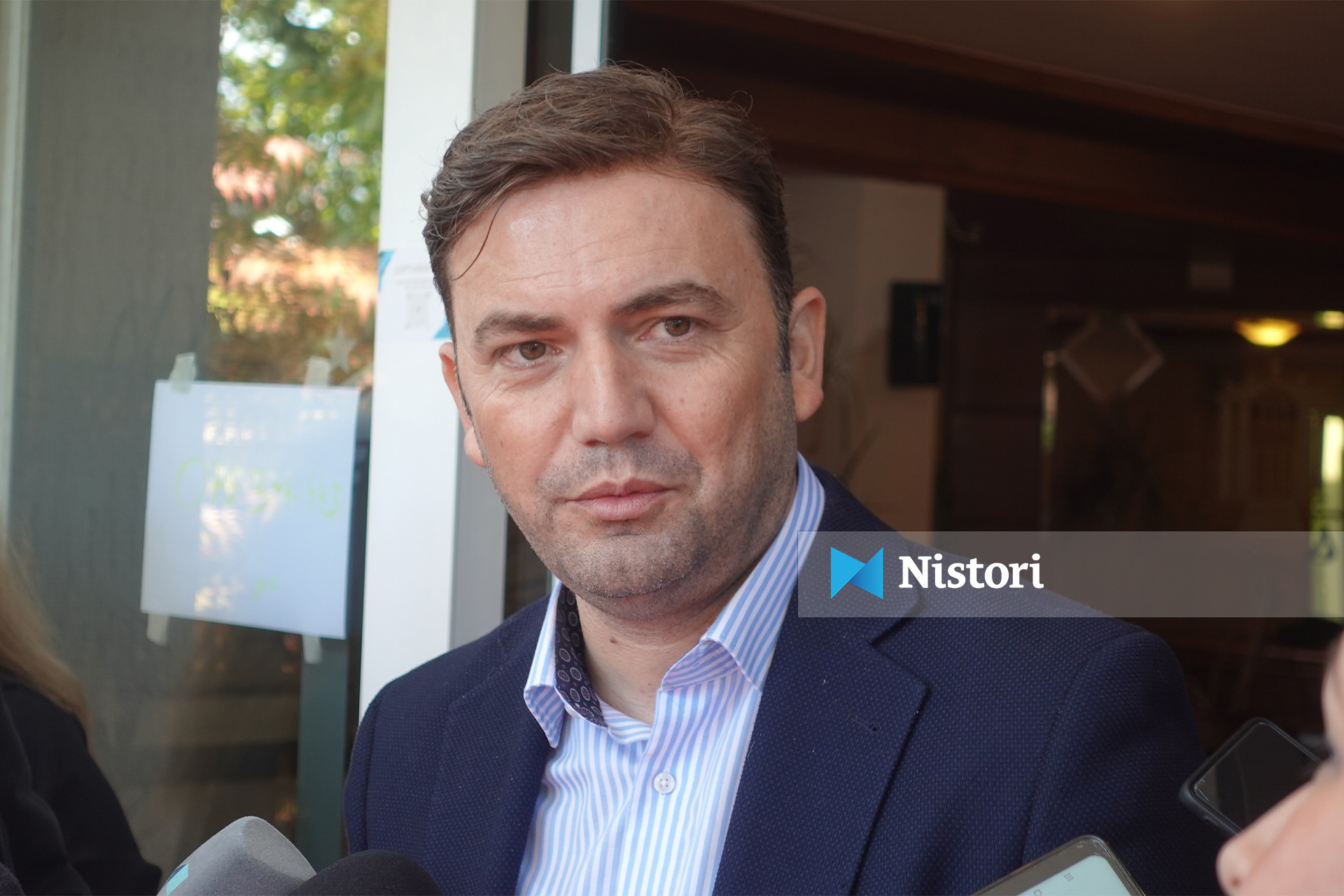 A duhet të zemërohet qeveria me Bujar Osmanin 