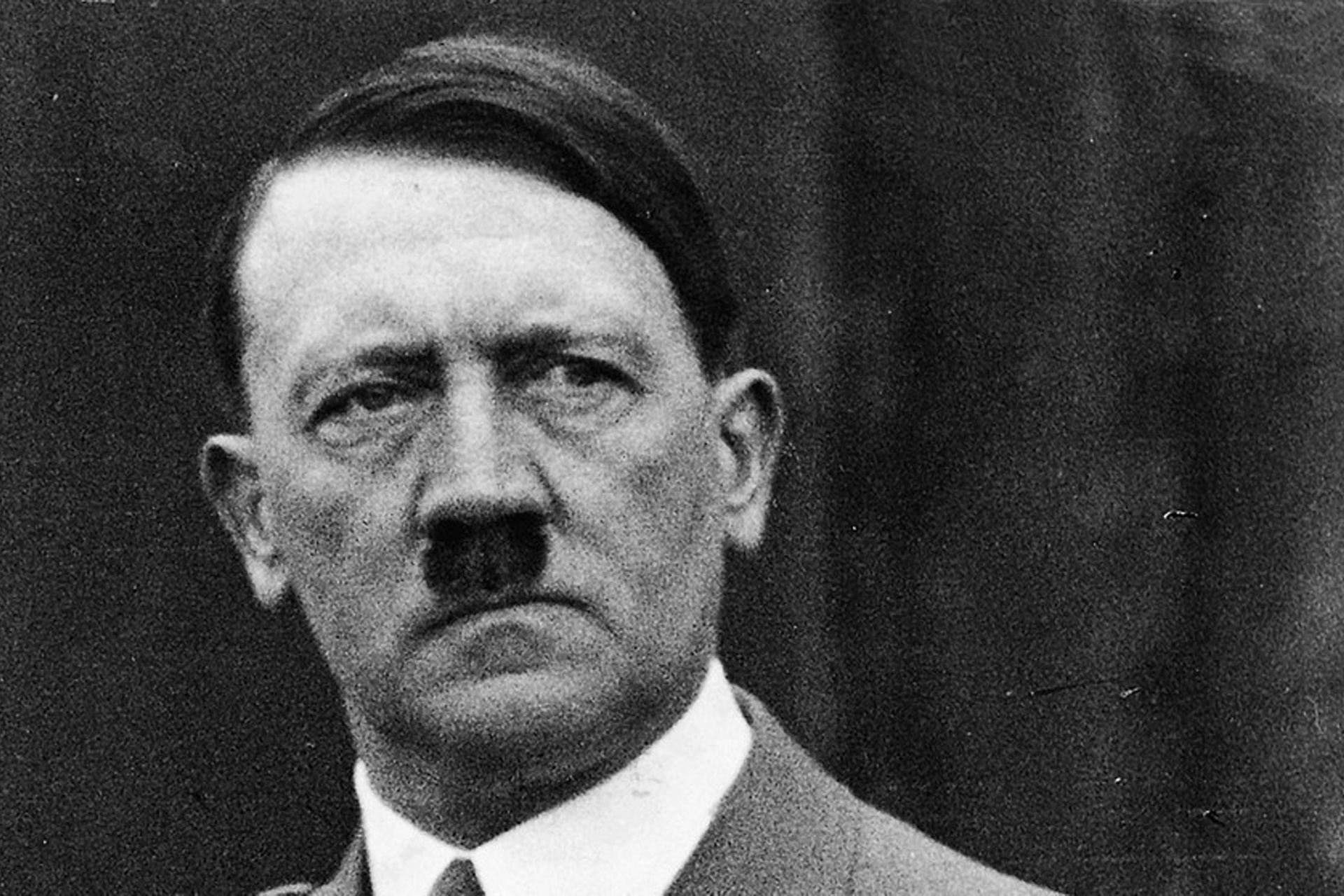 100 vjet  Mein Kampf    Jehona e ideve të Hitlerit vazhdon