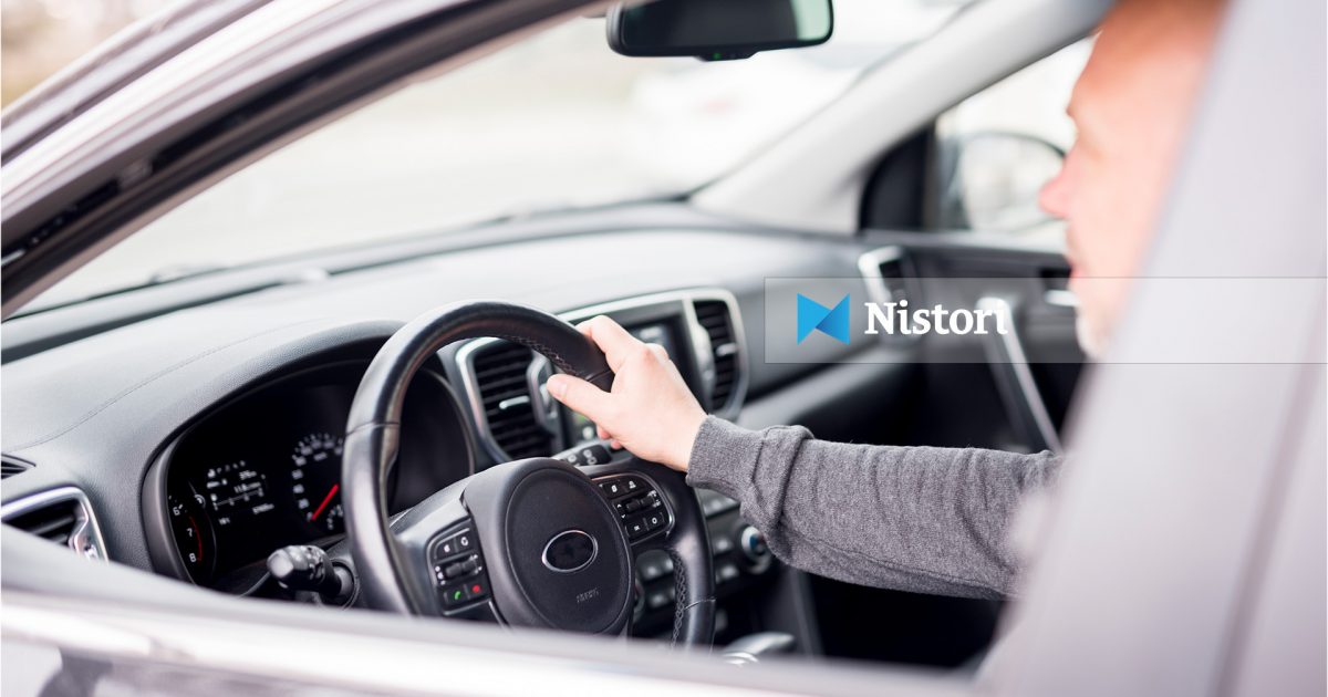 Si të kurseni karburant gjatë drejtimit të veturës 