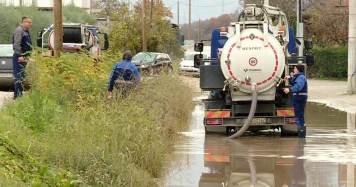 Fshati Rashçe nën ujë  banorët kërkojnë zgjidhje për Vardarin