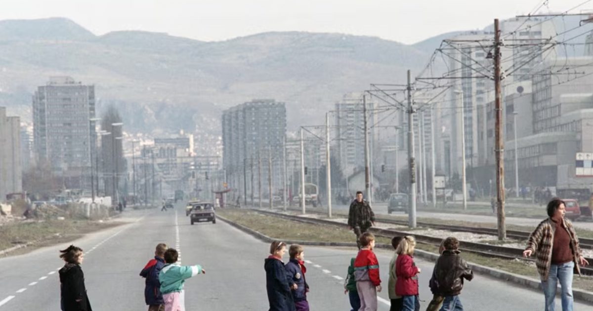 Sarajevë  Grozni dhe Kabul   tri luftëra  tri fëmijëri të ndryshme