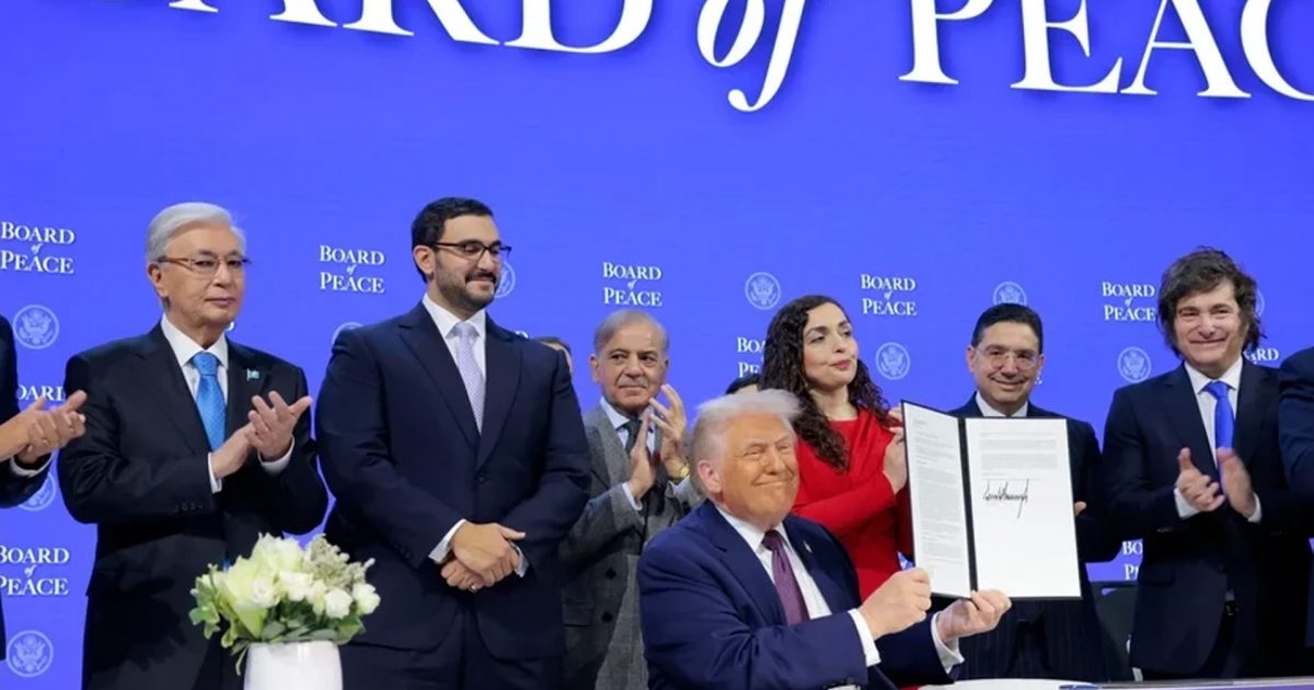 Shtatë anëtarët e Këshillit Ekzekutiv të Bordit të Paqes