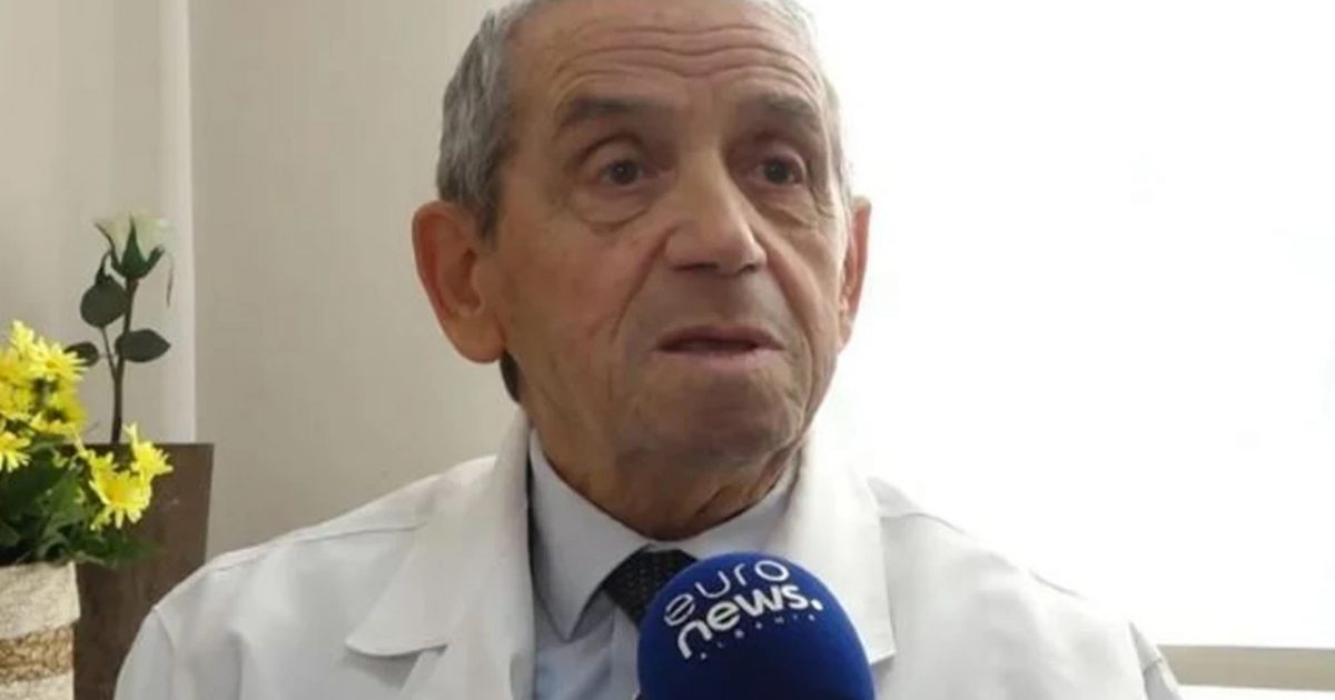 Historia e mjekut shqiptar që lundroi 22 ditë me nëndetëse në 50 metra thellësi