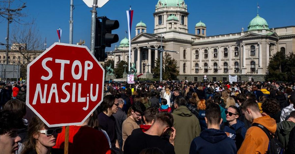 Serbi   diktatura e hapur  në drejtësi