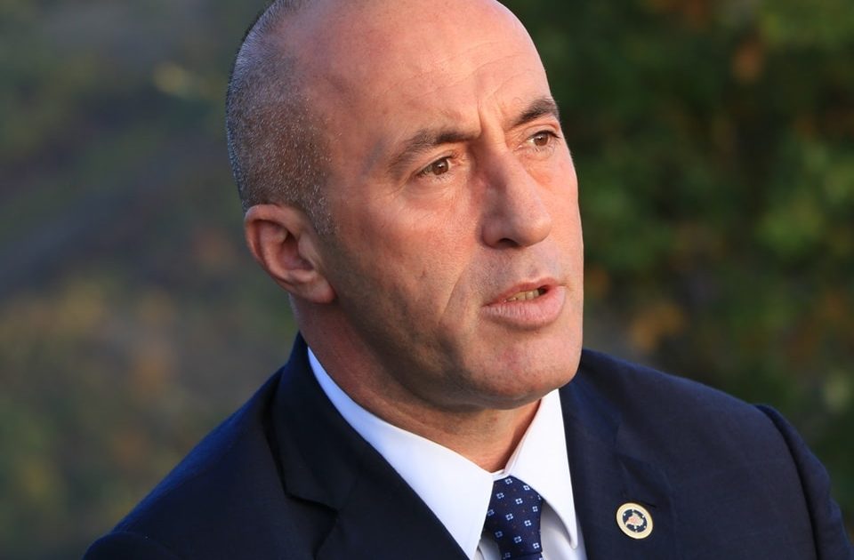 Haradinaj tërhiqet nga drejtimi i AAK së  Ardian Gjini në garë për kryetar