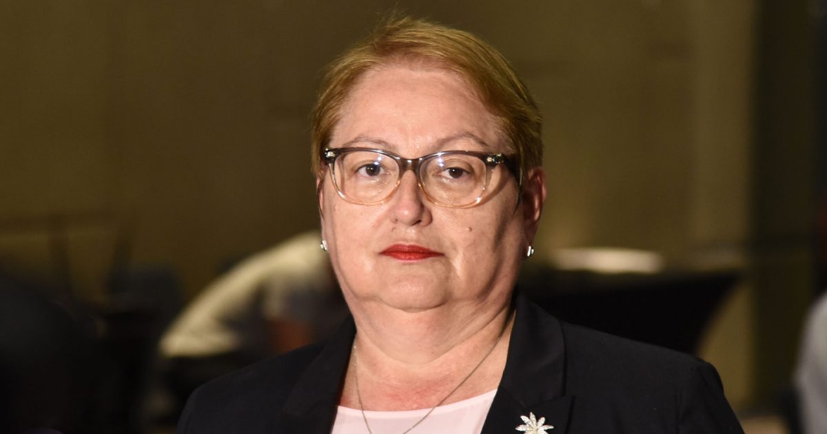 KONTROLL BRUTAL MBI ARSIMIN    Ligji i ri trazon universitetet