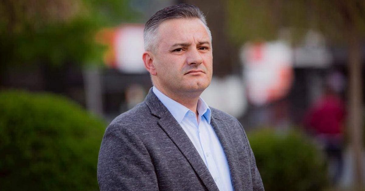 Bekim Jashari tregon bisedën e fundit me babanë e tij  Hamëz Jashari