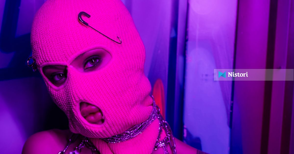 Influencerët ia shitën botës një fantazi për Dubain   dhe tani ajo është zhdukur në një re tymi raketash